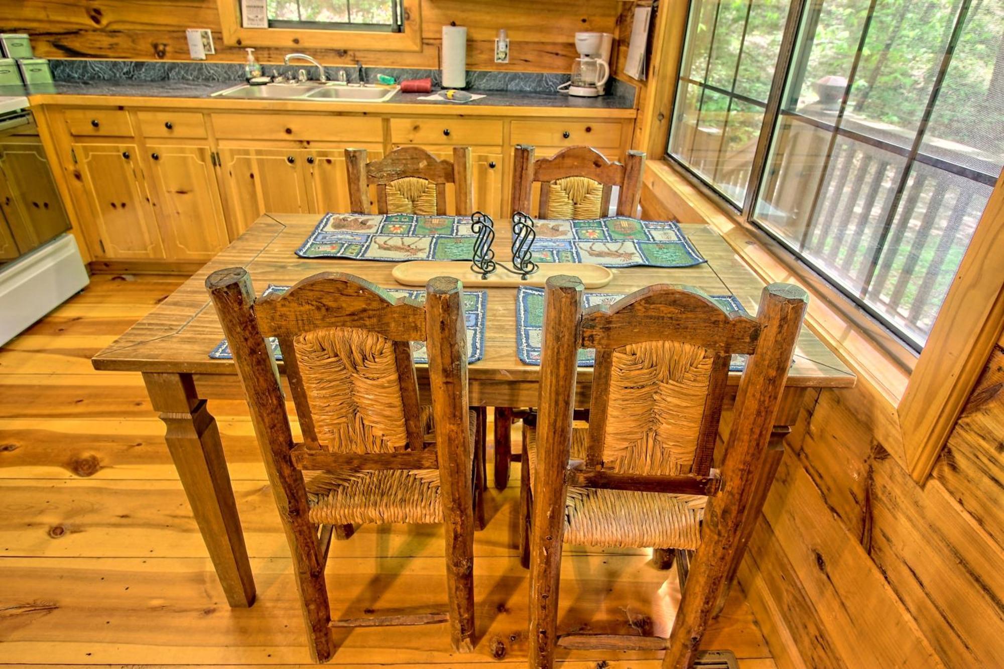 Tree Song Mountain Creek Cabin Ellijay Exterior foto